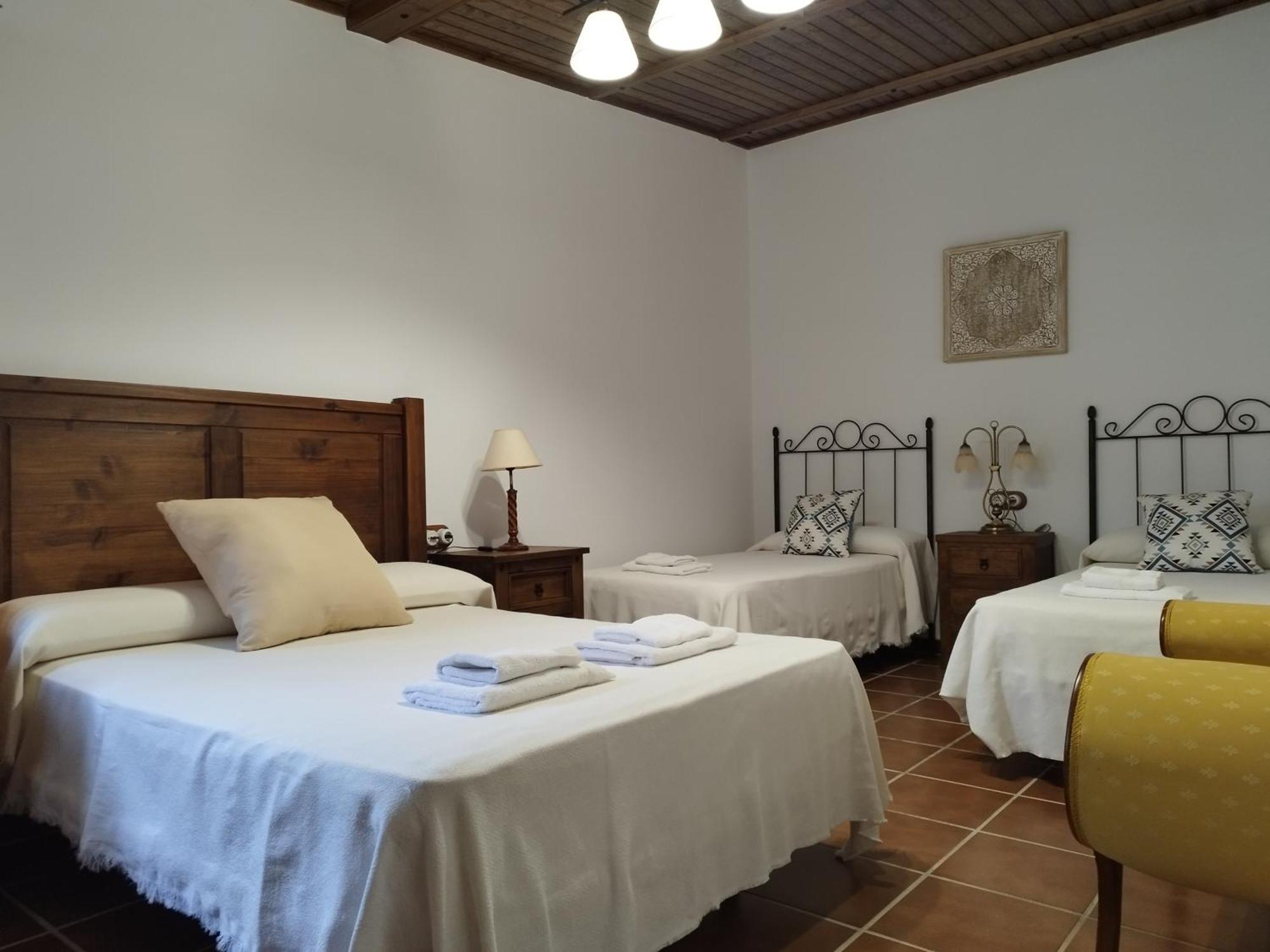 Vivienda Rural Los Madronos Malcocinado  Eksteriør bilde